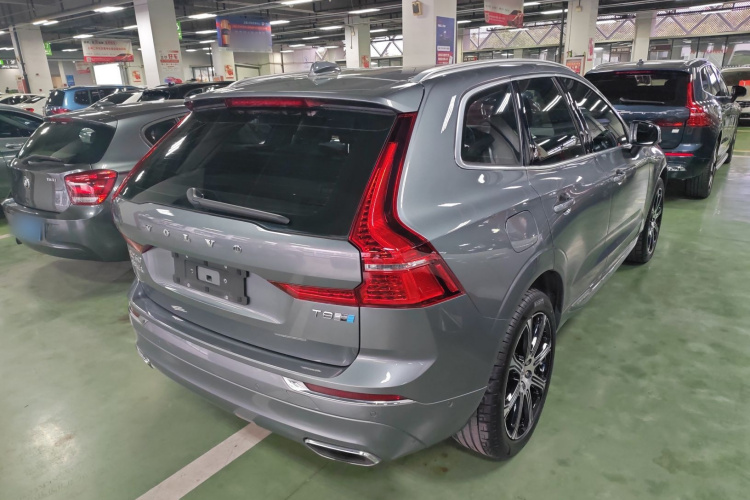 沃尔沃XC60新能源 2019款 T8 E驱混动 智尊豪华版 国V车身外观7