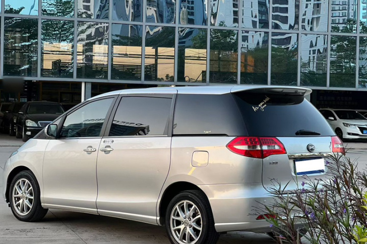 比亚迪M6 2015款 2.4L 自动尊贵版车身外观6002