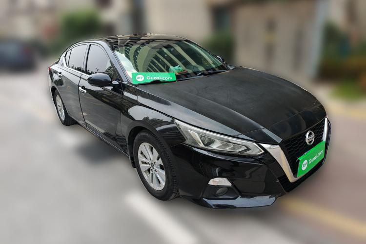 日产 天籁 2019款 2.0L XL 舒适版车身外观3