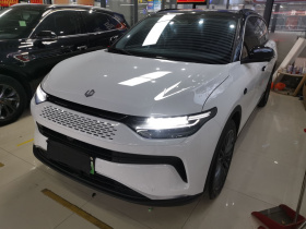 零跑汽车 零跑C11 2024款 增程 300尊享版