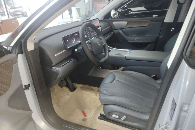 零跑汽车 零跑C11 2026款 纯电 640激光雷达版中控内饰19