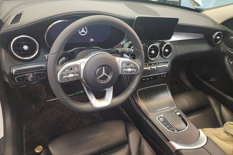 奔驰C级 2021款 C 200 L 时尚型运动版中控内饰12