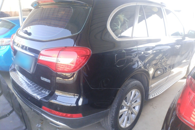 哈弗H8 2015款 2.0T 两驱精英型车身外观6