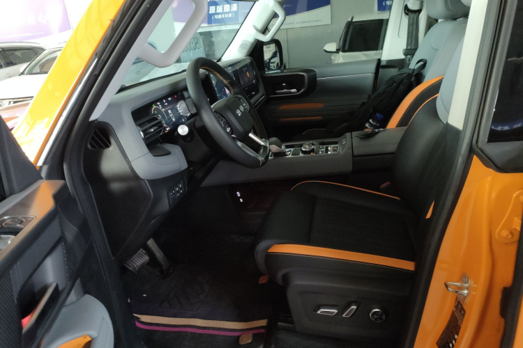 北京越野 北京BJ40 2024款 2.0T 全新城市猎人版 侠客型局部细节19