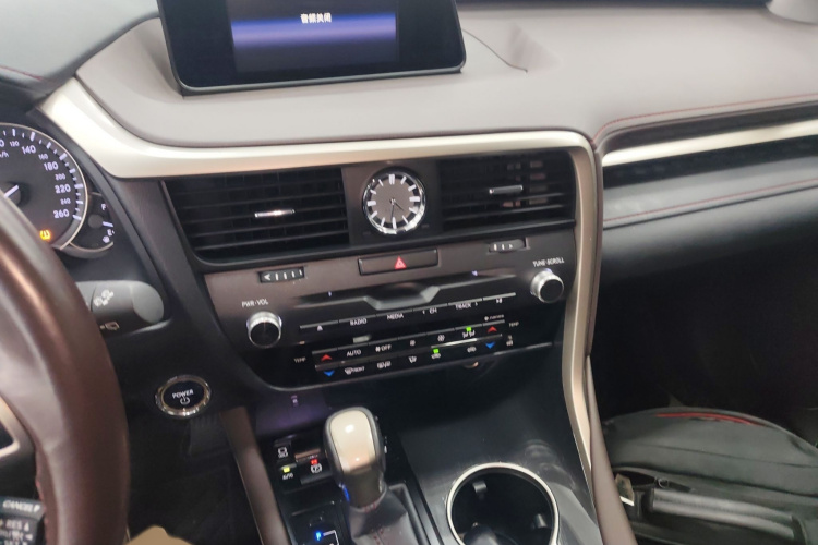 雷克萨斯RX 2016款 450h 四驱典雅版局部细节16