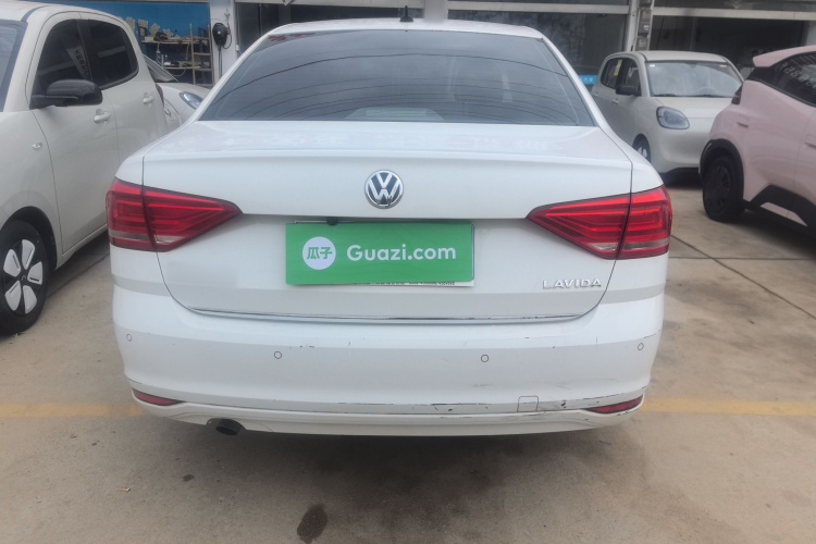 大众 朗逸 2017款 1.6L 自动舒适版车身外观6