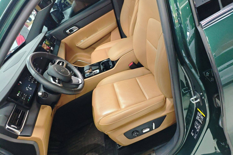 理想汽车 理想ONE 2021款 增程6座版中控内饰19