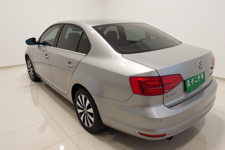 大众 速腾 2018款 1.6L 自动舒适型车身外观5