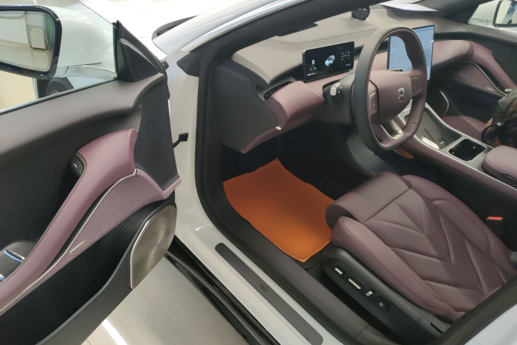 蔚来ET5T 2025款 100kWh Touring中控内饰20