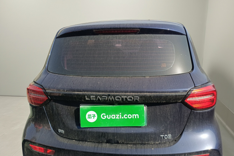 零跑汽车 零跑T03 2021款 400轻享版 三元锂车身外观6