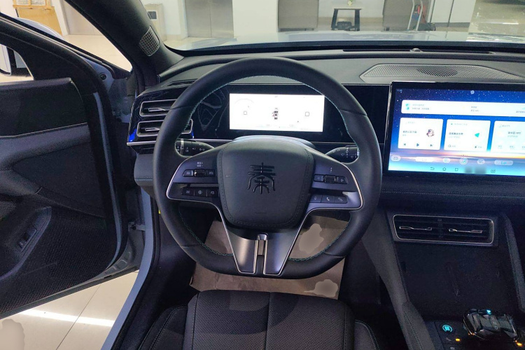 比亚迪 秦L 2024款 DM-i 80KM超越型局部细节13