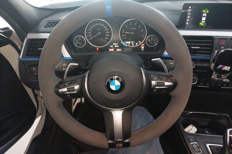 宝马3系 2018款 320i M运动套装中控内饰13