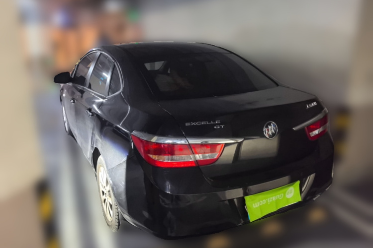 别克 英朗 2013款 GT 1.6L 自动时尚版车身外观5