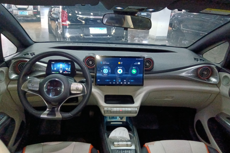 比亚迪 海豚 2021款 405km 时尚版中控内饰7002