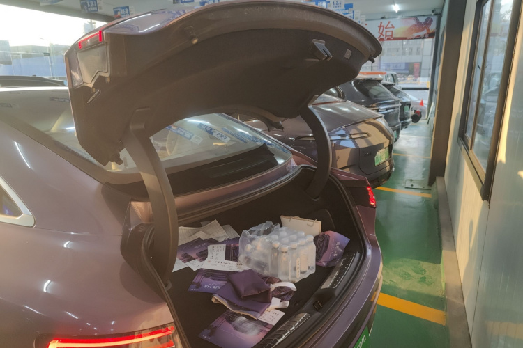 鸿蒙智行 智界S7 2025款 855km Max局部细节23