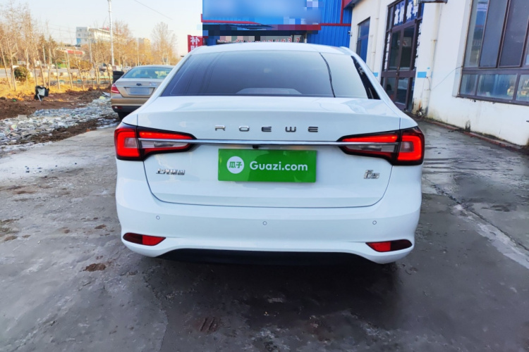 荣威i5 2019款 1.5L 手动4G互联朗豪版车身外观6