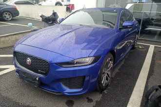 捷豹XEL 2020款 2.0T 200PS R-DYNAMIC S进取运动版