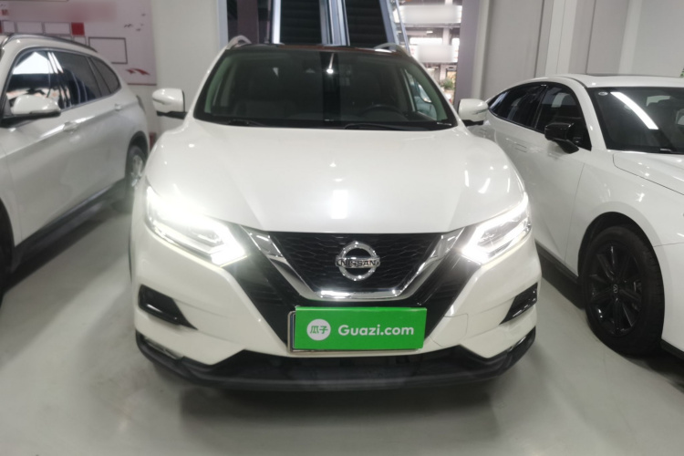 日产 逍客 2019款 2.0L CVT豪华版车身外观2