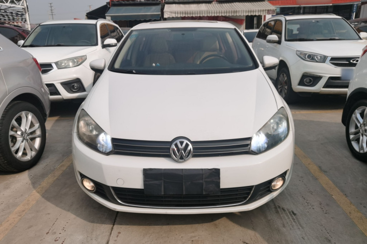 大众 高尔夫 2012款 1.6 自动舒适型车身外观2