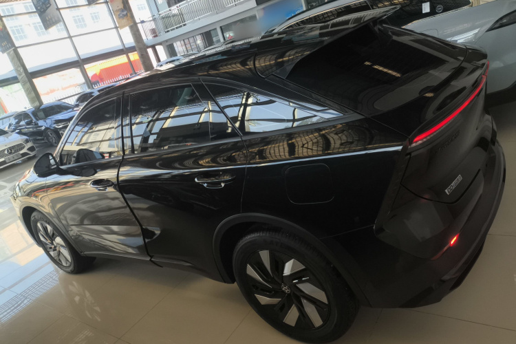 启辰大V DD-i 2023款 60km iD版车身外观4