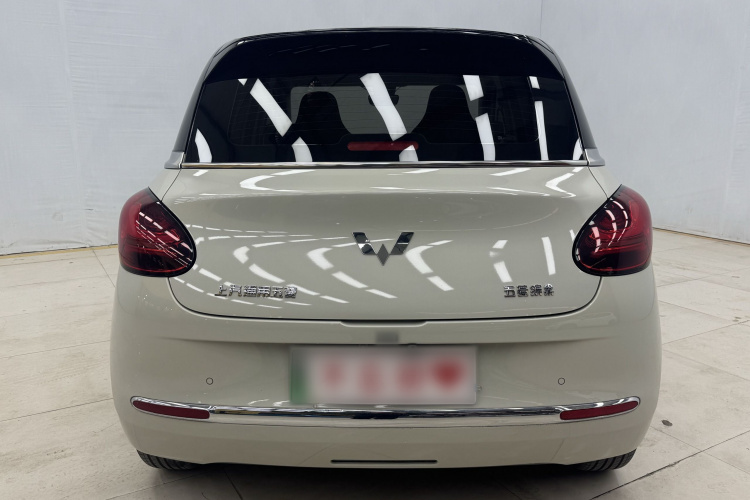 五菱汽车 五菱缤果 2023款 410km 灵犀尊享款车身外观6005