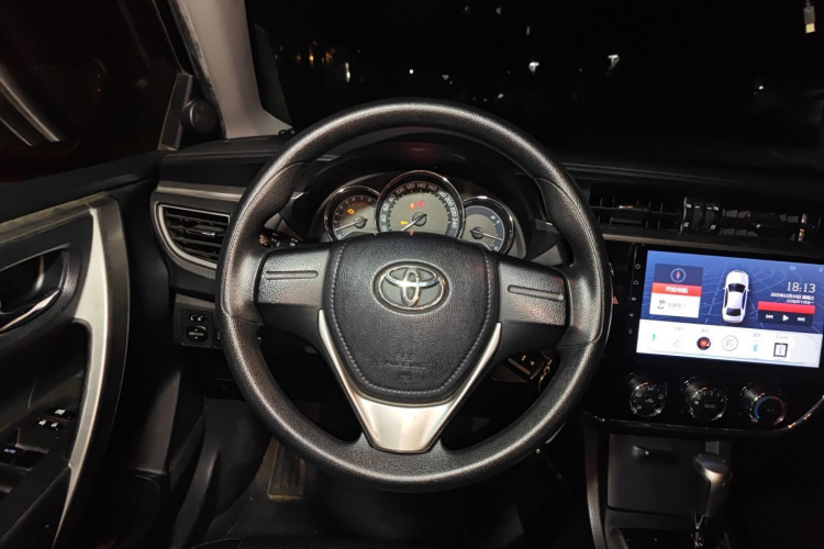 丰田 卡罗拉 2017款 1.2T CVT GL中控内饰13