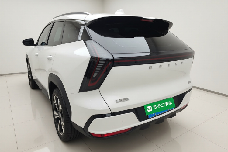 吉利汽车 博越L 2025款 第四代 1.5TD DCT 扬帆车身外观5