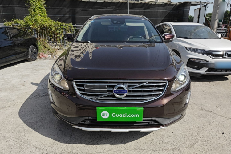 沃尔沃XC60 2017款 T5 AWD 智远升级版车身外观2