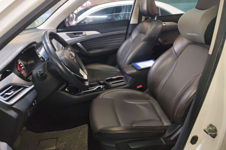 长安CS35PLUS 2019款 1.6L 自动畅联版局部细节19