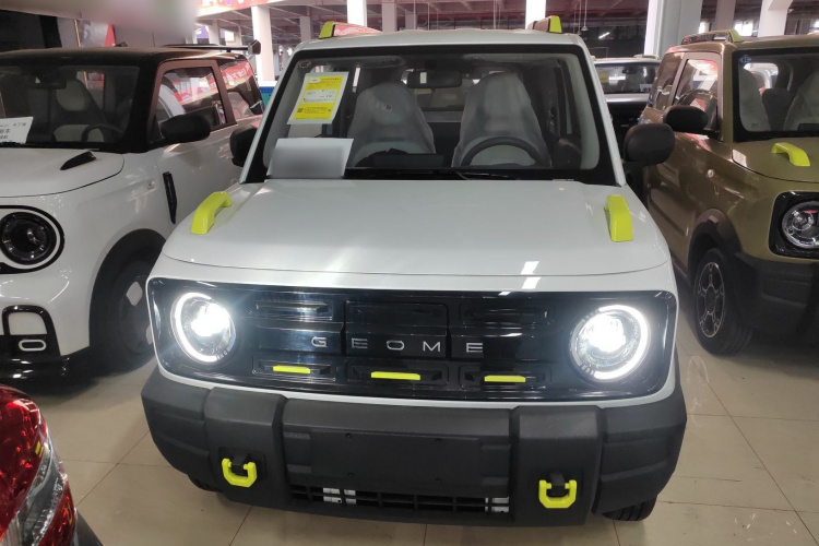 吉利银河 2025款 210km 熊猫骑士车身外观6001