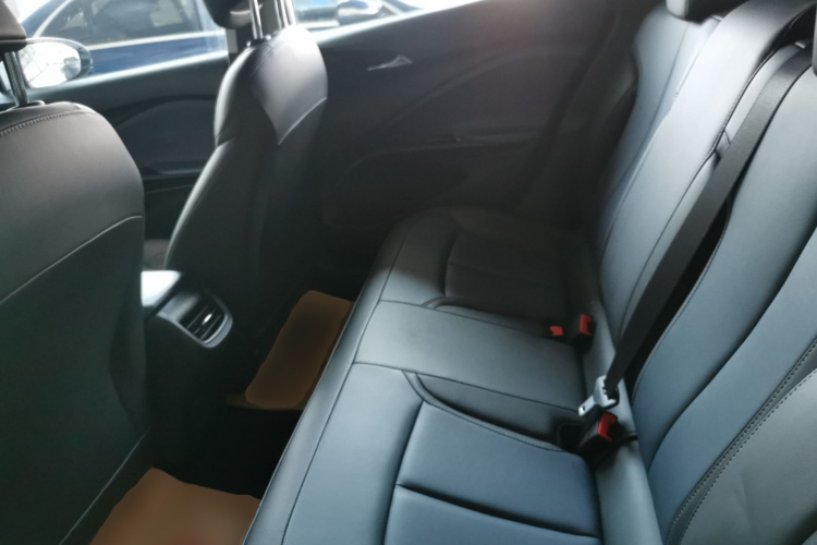 别克 微蓝6 2024款 450km 出行版中控内饰7004