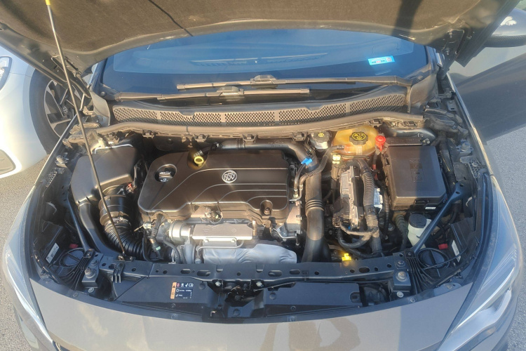 别克 威朗 2016款 两厢GS 20T 双离合豪情运动型局部细节24