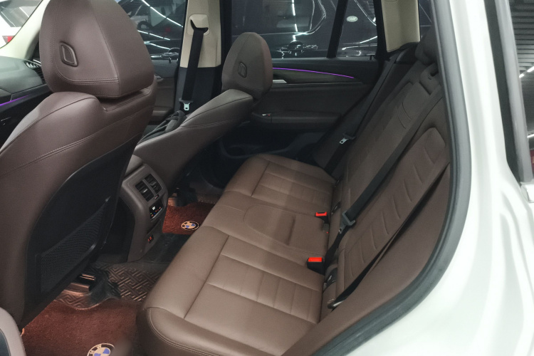 宝马X3 2021款 改款 xDrive28i M运动套装中控内饰7004