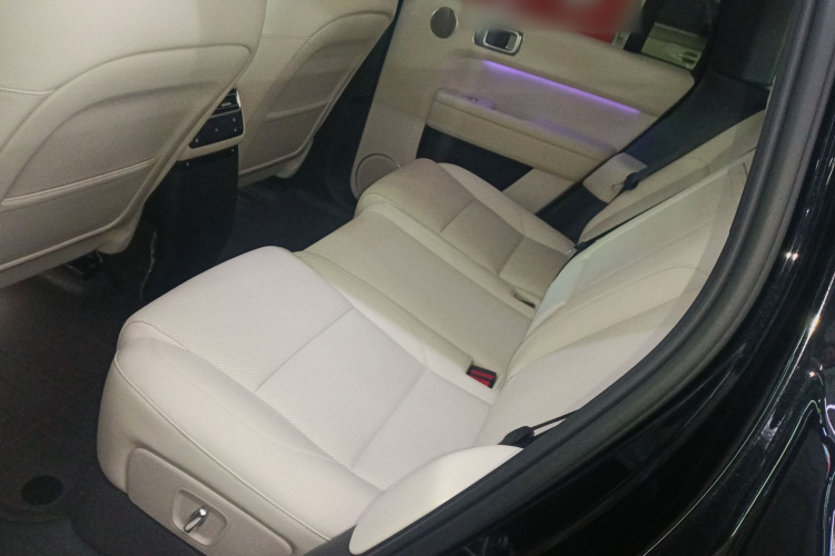 理想汽车 理想L6 2024款 Max中控内饰21