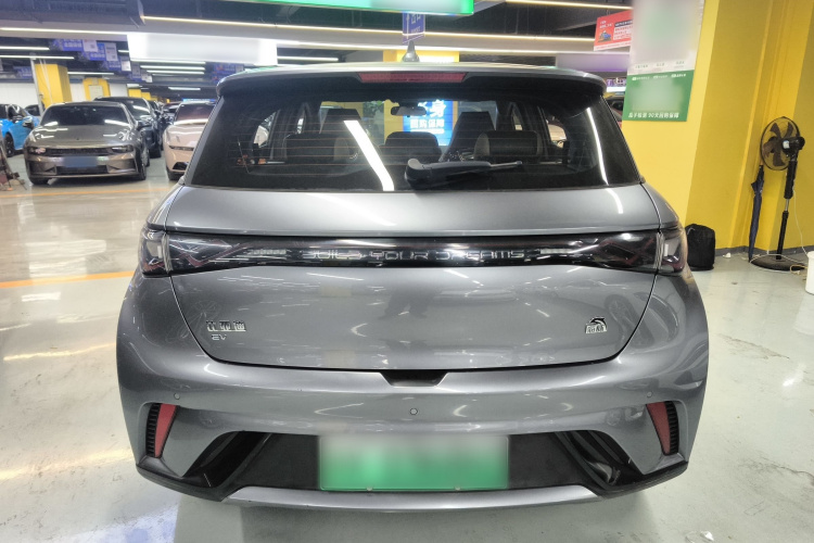 比亚迪 海豚 2023款 420km 时尚版车身外观6004