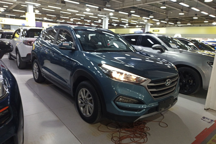 现代 途胜 2015款 1.6T 双离合两驱智能型车身外观6002