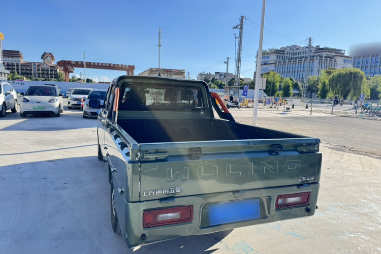 五菱汽车 五菱征途 2021款 1.5L进取型LAR车身外观6004