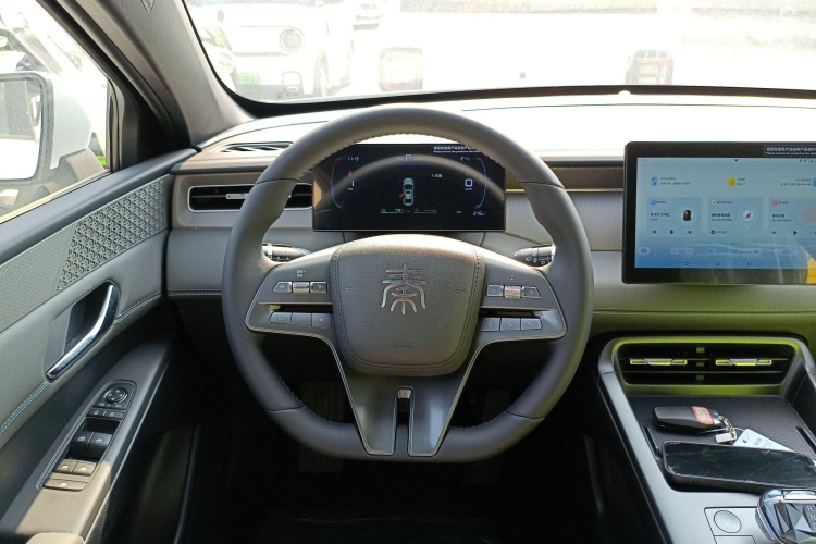 比亚迪 秦PLUS 2025款 DM-i 智驾版 55KM领先型中控内饰13