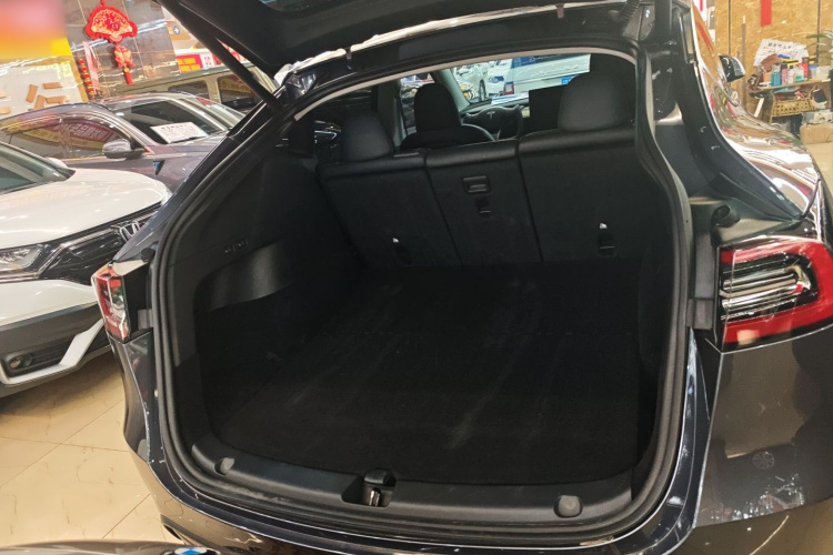 特斯拉 Model Y 2022款 改款 后轮驱动版局部细节23