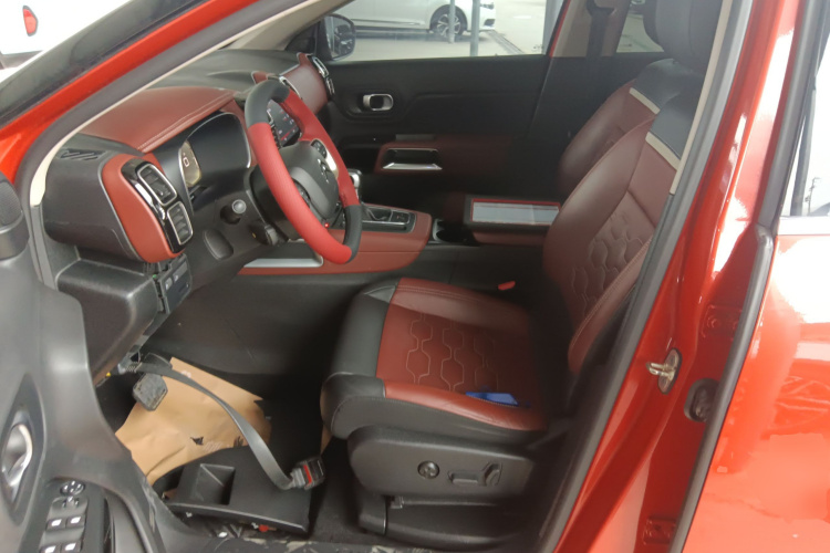 雪铁龙 天逸 C5 AIRCROSS 2017款 350THP 豪华型局部细节19