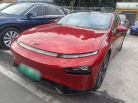 小鹏P7 2020款 后驱长续航智行版