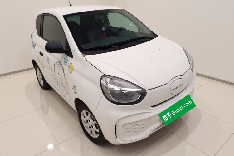 荣威 科莱威CLEVER 2022款 311km元气啵啵版车身外观3