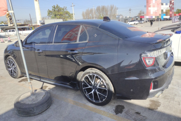 领克03 2020款 2.0TD 自动劲Pro版车身外观4