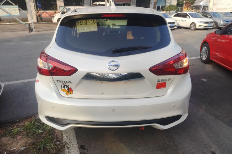日产 骐达TIIDA 2021款 1.6L CVT酷动版车身外观6
