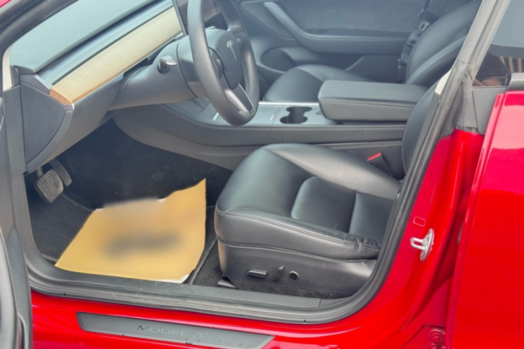 特斯拉 Model 3 2021款 改款 标准续航后驱升级版 3D1中控内饰7003