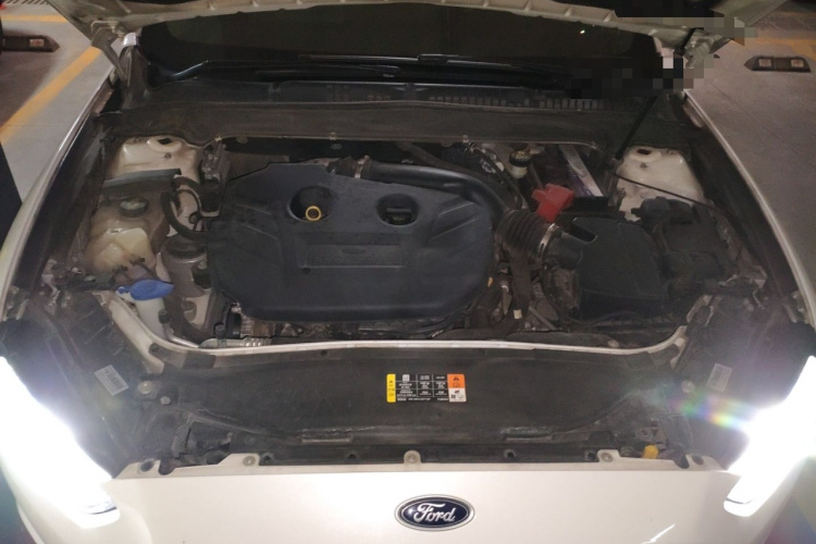 福特 蒙迪欧 2013款 2.0L GTDi200豪华型局部细节24