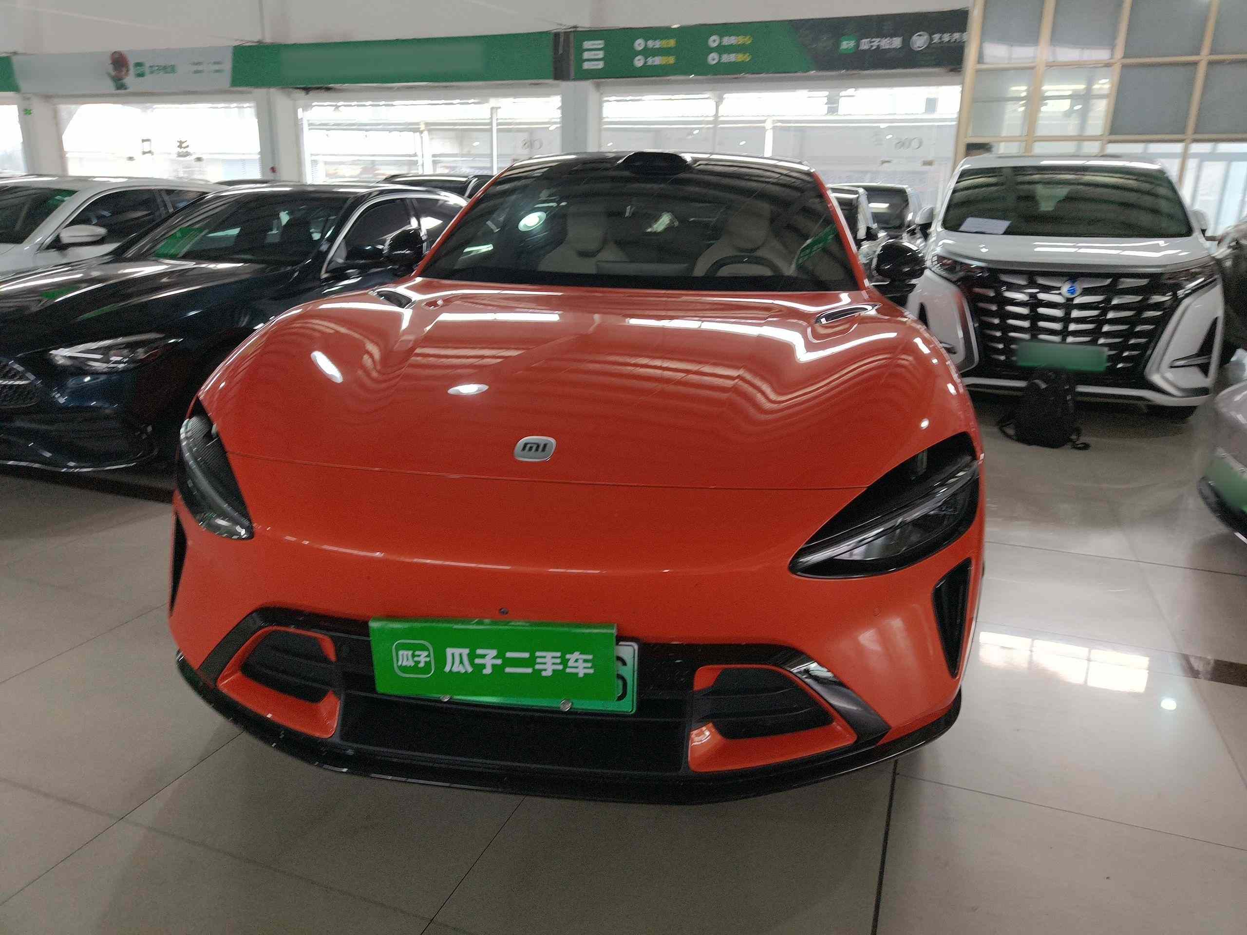 小米汽车 小米YU7 2025款 超长续航四驱Pro版(1)