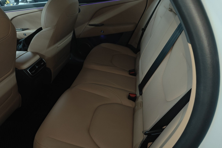 ARCFOX极狐 极狐 阿尔法T5(ARCFOX αT5) 2024款 660 MAX中控内饰7004