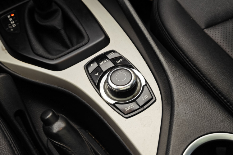 宝马X1 2013款 sDrive18i 时尚型中控内饰7004