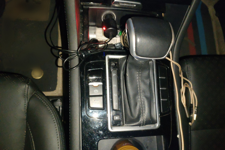 中国重汽VGV VGV U70 2020款 1.5T 自动智享精英版 7座局部细节18